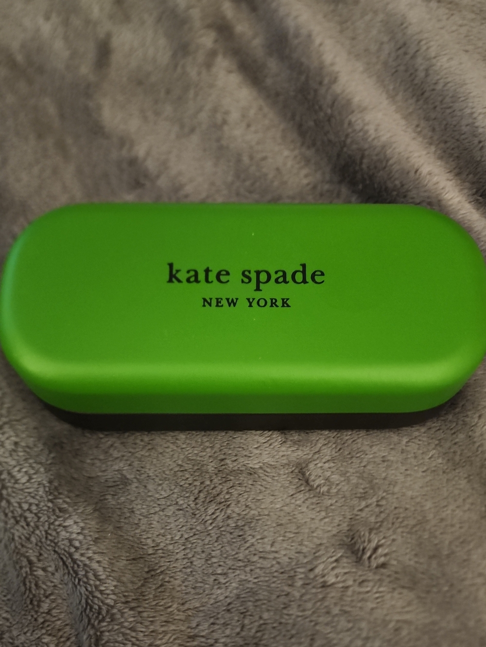kate spade New York Bright Green Eyeglass Case